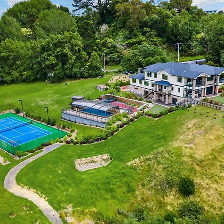 Lifestyle Excellence Villa Auckland Exterior photo