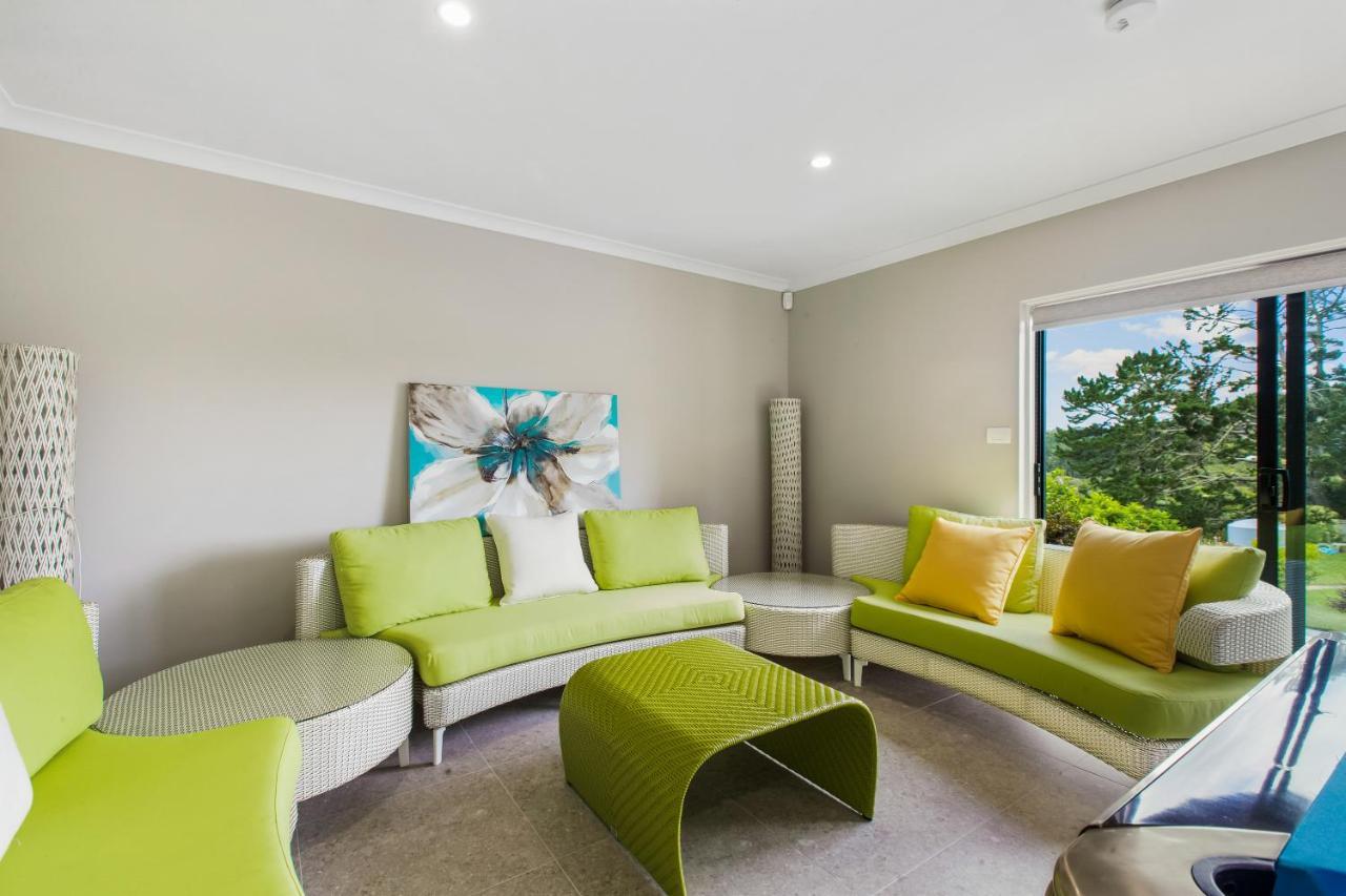Lifestyle Excellence Villa Auckland Exterior photo