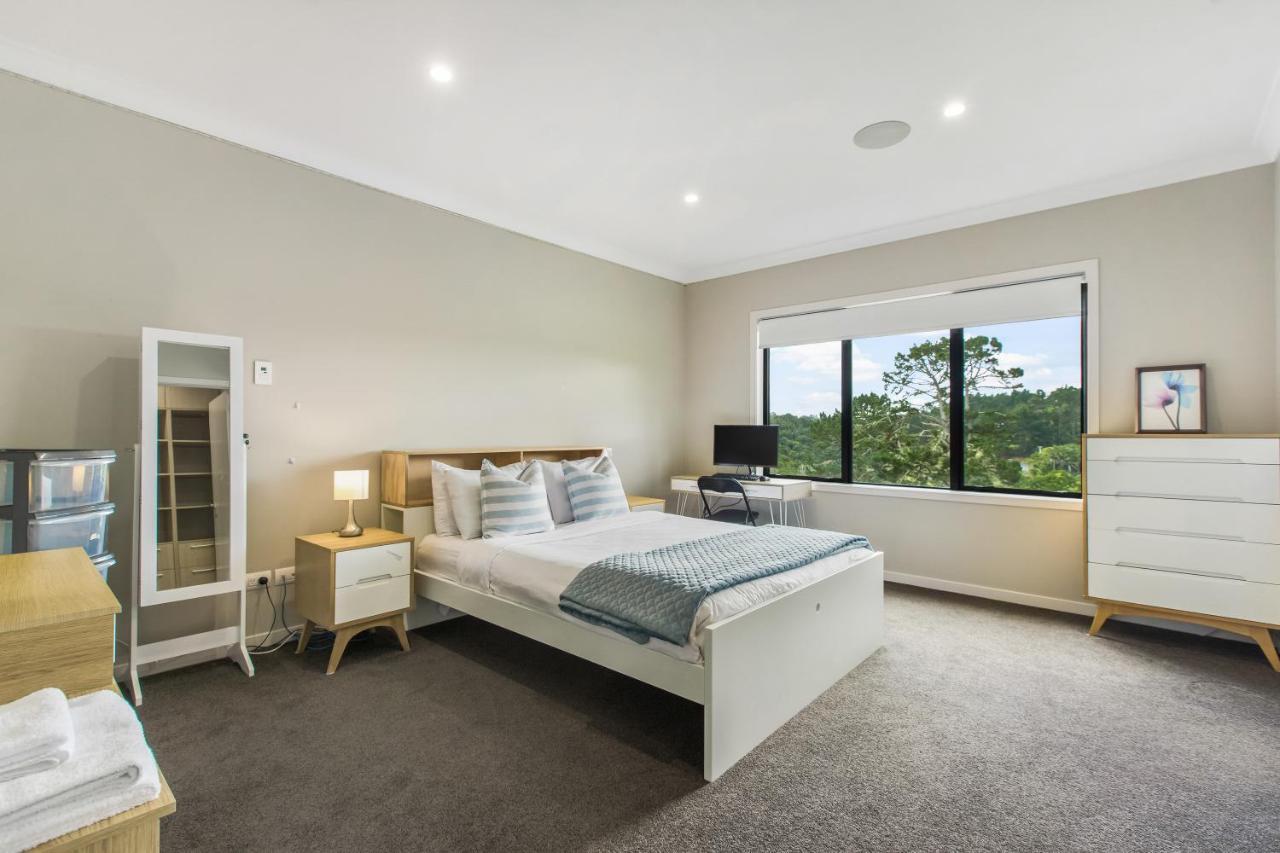 Lifestyle Excellence Villa Auckland Exterior photo
