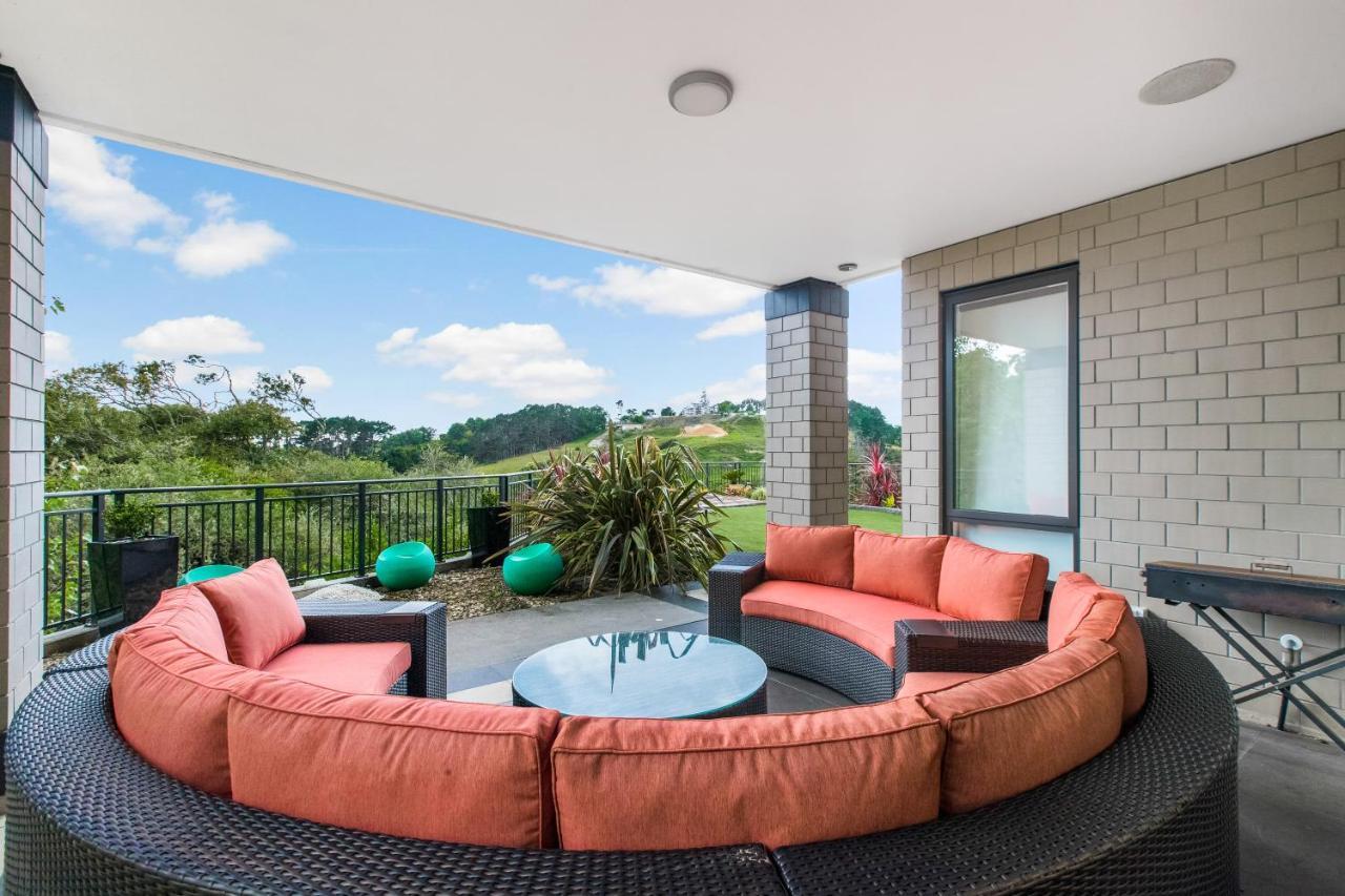 Lifestyle Excellence Villa Auckland Exterior photo