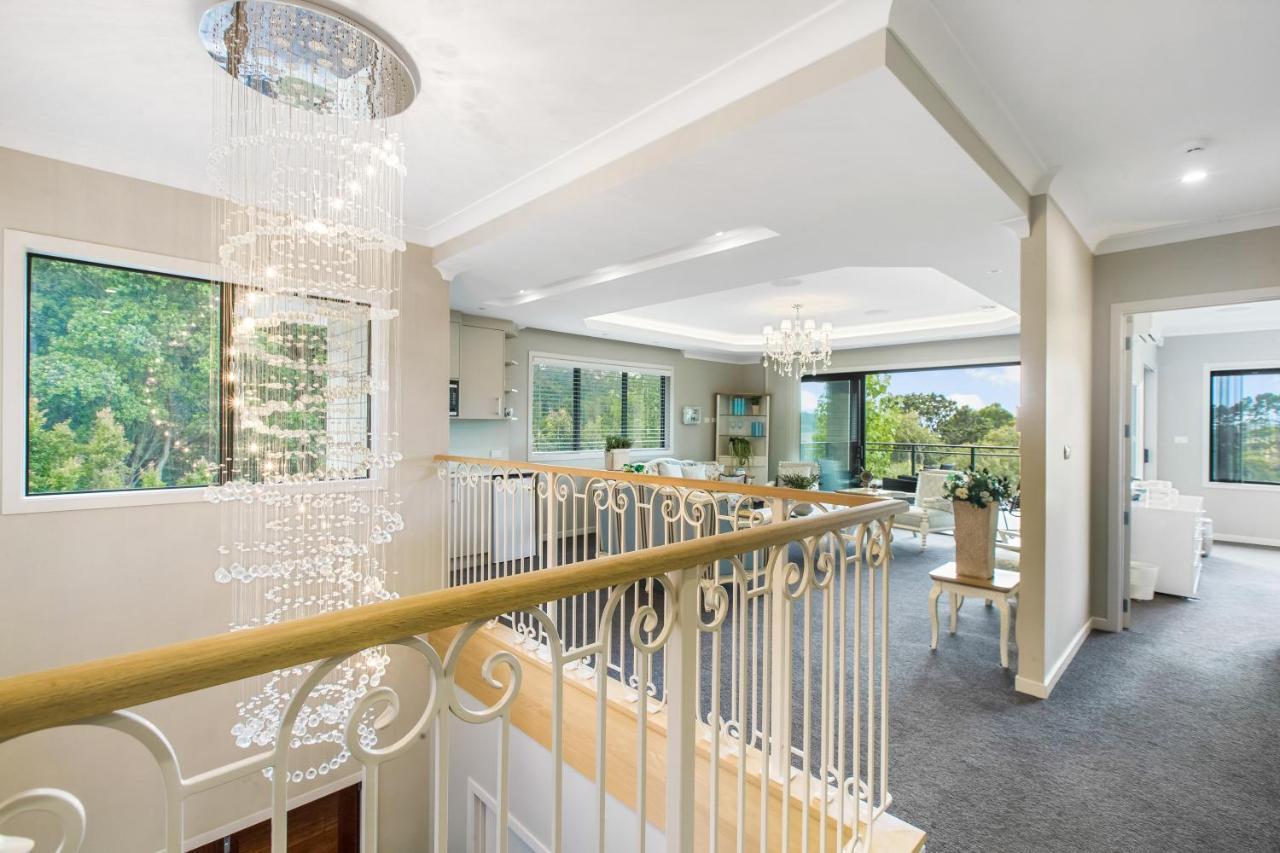 Lifestyle Excellence Villa Auckland Exterior photo