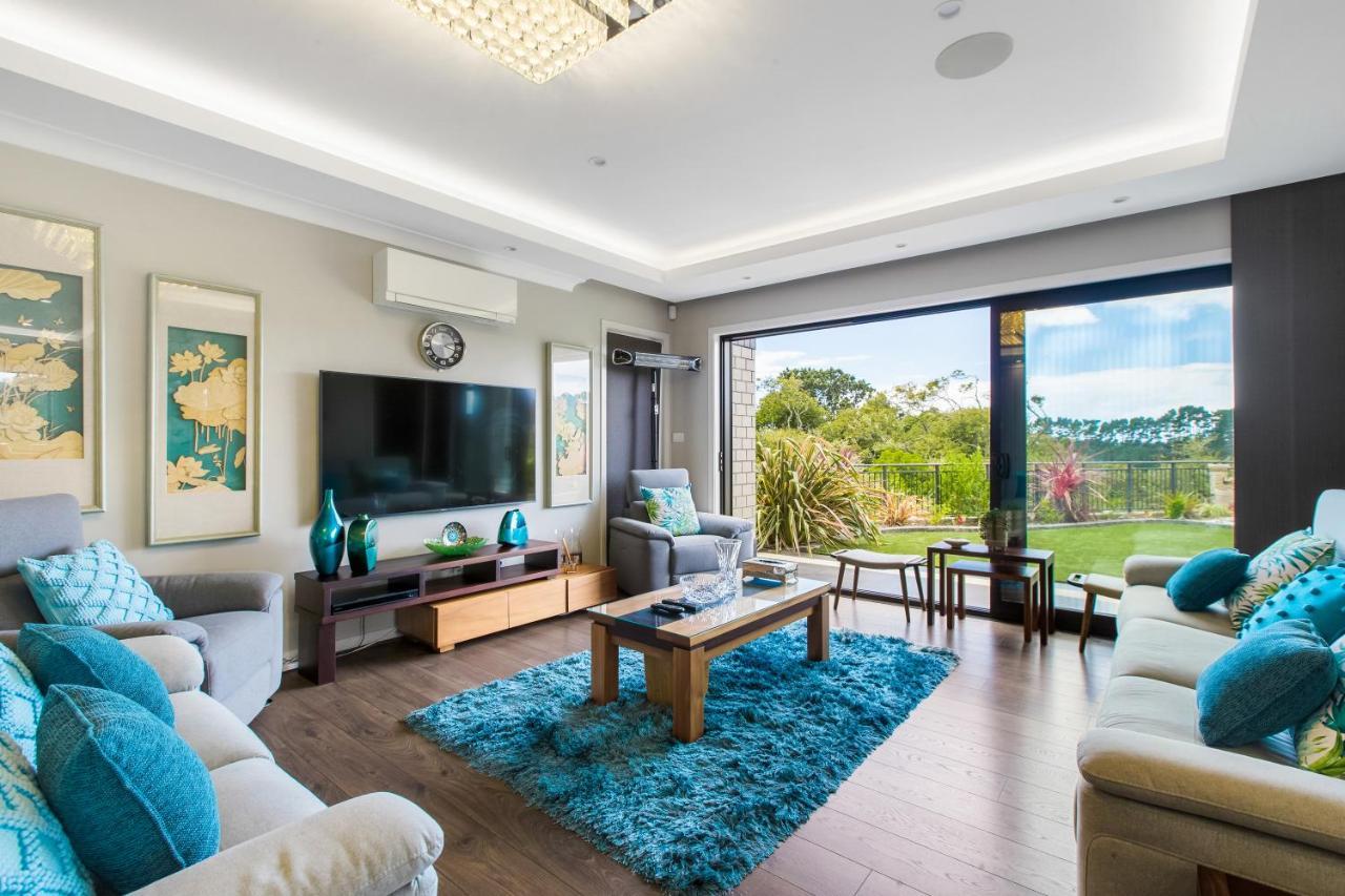 Lifestyle Excellence Villa Auckland Exterior photo